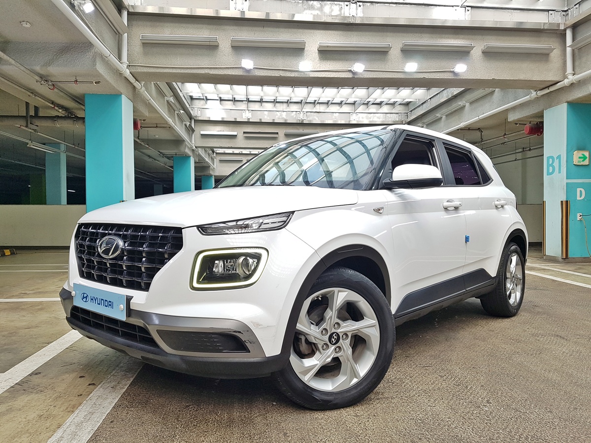 2020 Hyundai VENUE/ / FULL(NO*ACCI+17R+SUNROOF+FULLAUTO+LEATHER)