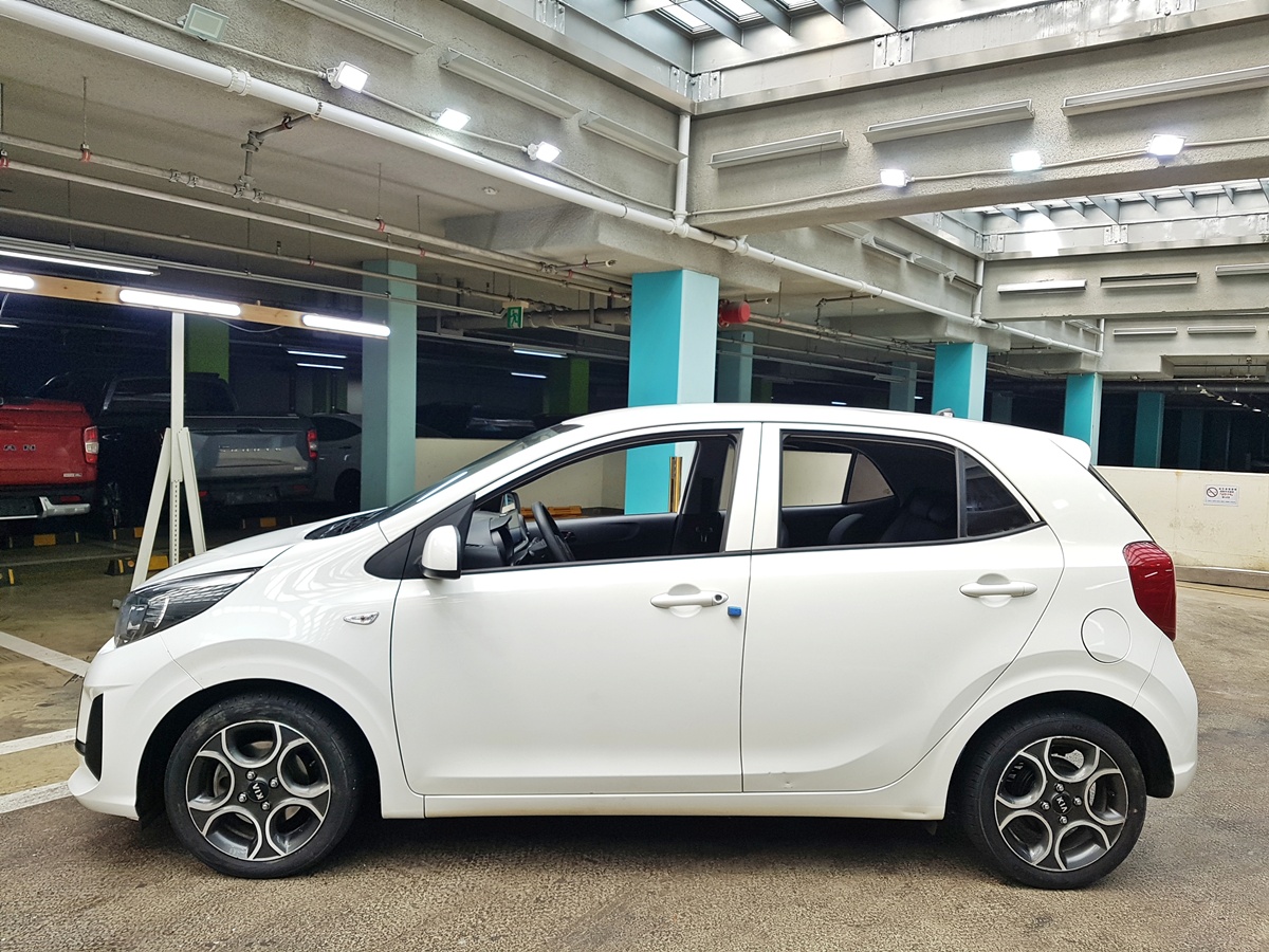 2022 Kia Morning Urban - Image 3
