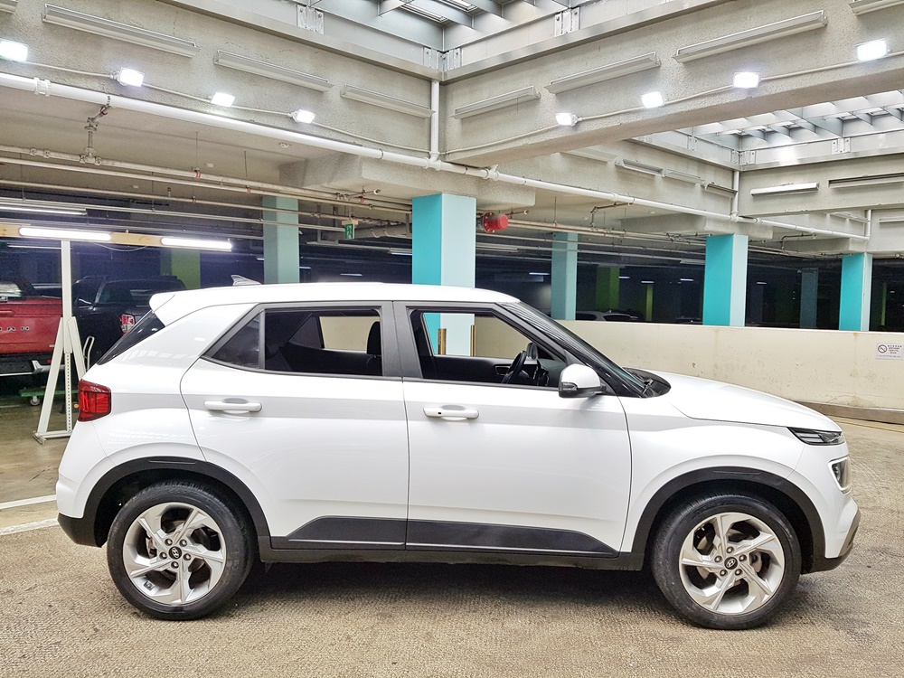 SN020737 - 2021 Hyundai VENUE (17R+S*KEY+FULL AUTO+GPS+LEATHER ) - Image 10