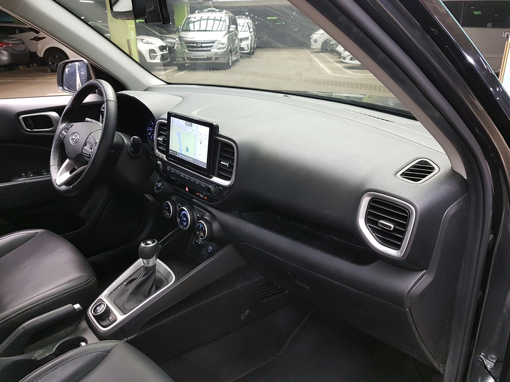 SN020674 - 2021 Hyundai VENUE (17R+S*KEY+F*ALUTO+LEATHER) - Image 10