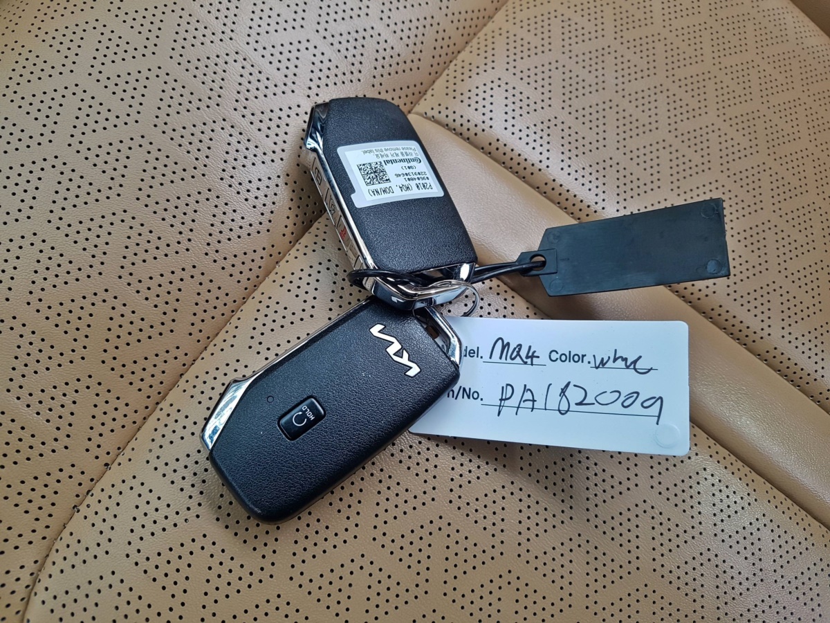 SN020607 - 2023 Kia Sorento 4th Gen (20R+7S+S*KEY+LED+BROWN SEAT +AUTO SEAT+STEP) - Image 8