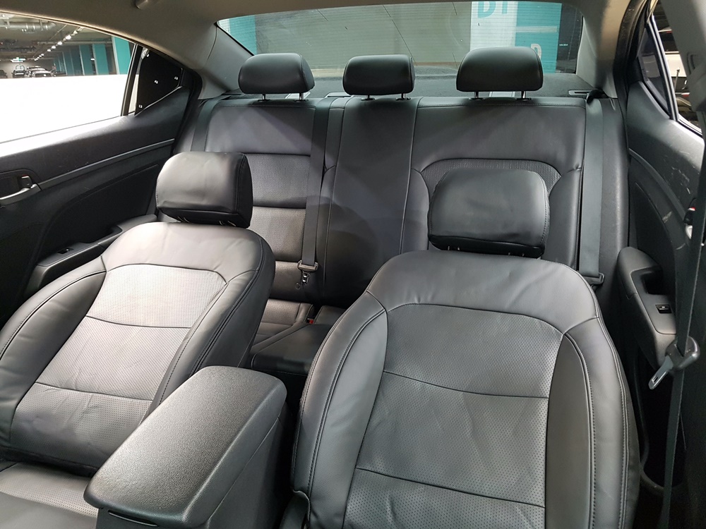 SN020733 - 2017 Hyundai Avante AD (17R+FULLAUTO+GPS+SPOILAR+LEATHER) - Image 8