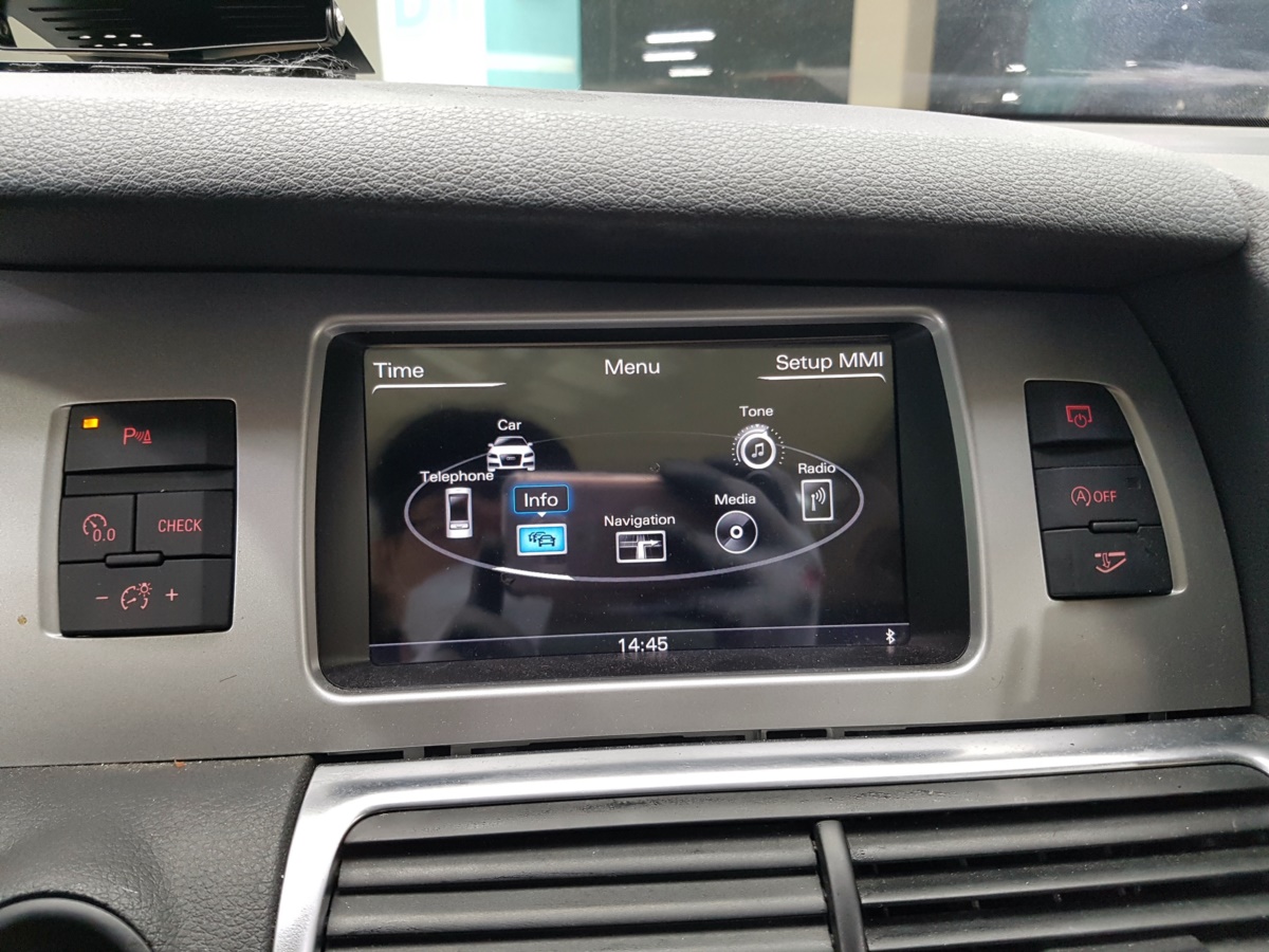 SN001134 - 2014 Audi Q7 ((4WD+7S+S*KEY+SUNROOF) - Image 2