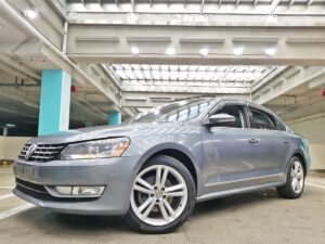 SN019847 - 2015 Volkswagen The New Passat (18R+SUNROOF+S*KEY+GPS)