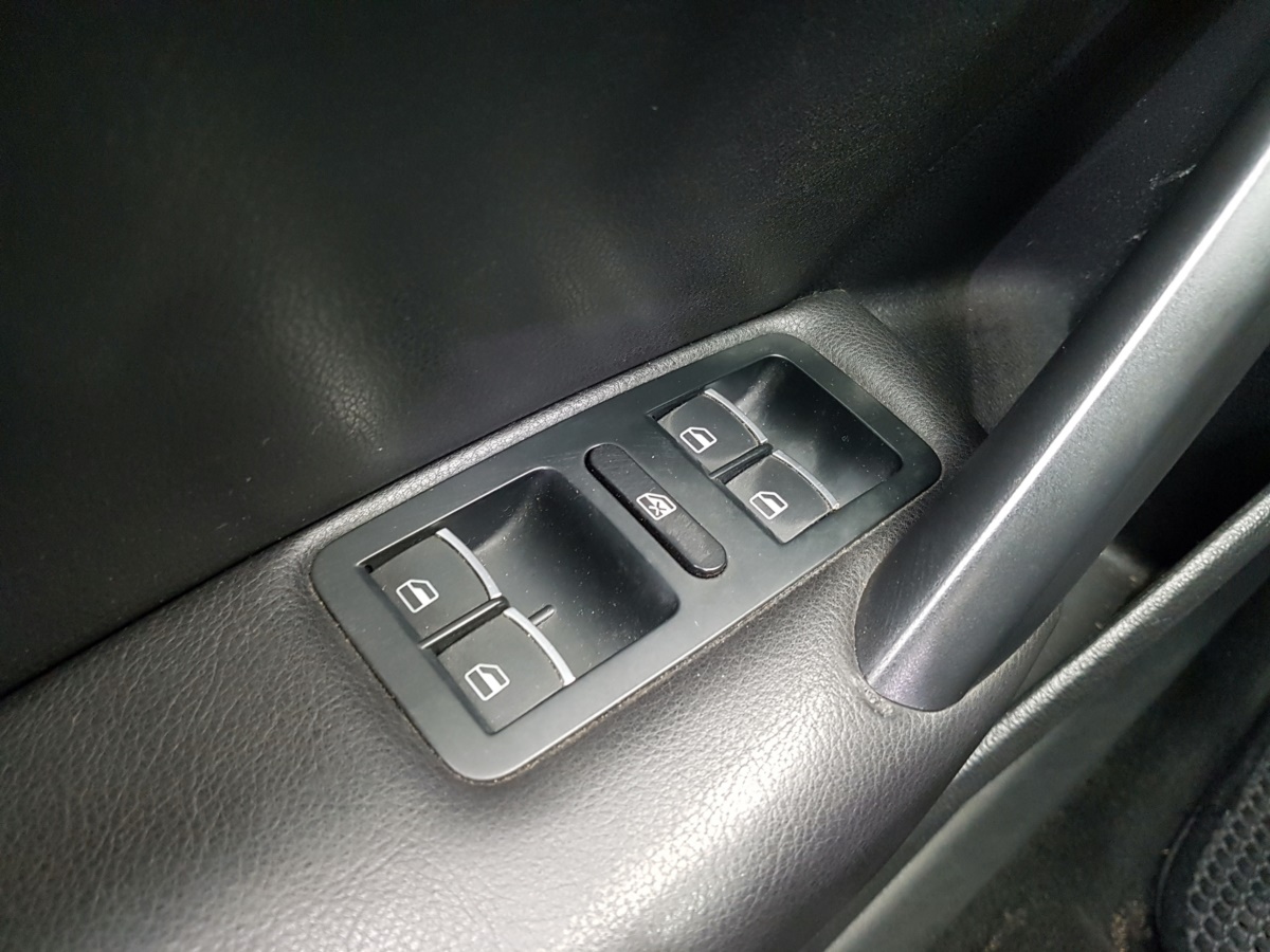 SN019847 - 2015 Volkswagen The New Passat (18R+SUNROOF+S*KEY+GPS) - Image 19